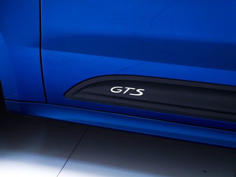 Used 2023 Porsche Macan GTS image 13