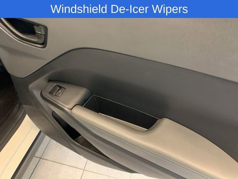 Certified 2025 Subaru Crosstrek 2.0i Premium image 20