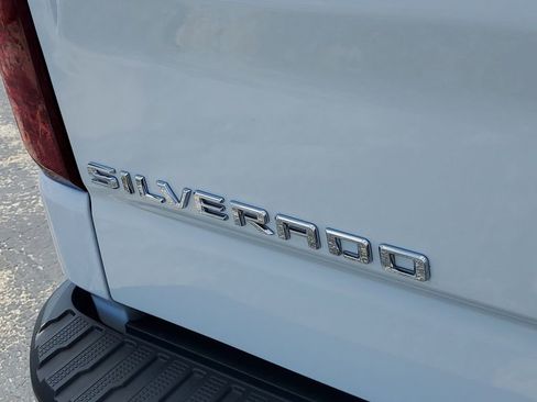 Certified 2024 Chevrolet Silverado 1500 LT AWD/4WD image 8