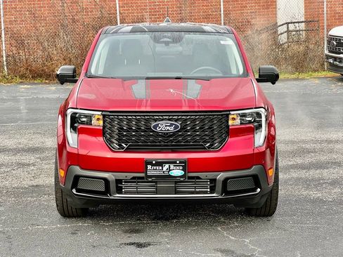 New 2026 Ford Maverick Lariat w/ Black Appearance Package image 9