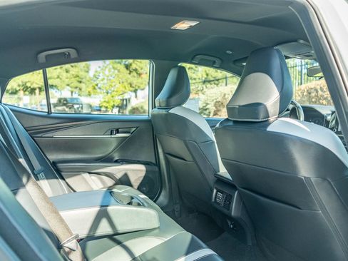 Certified 2025 Toyota Camry SE FWD image 18