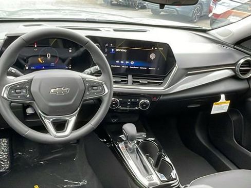 New 2026 Chevrolet Trax ACTIV FWD image 14