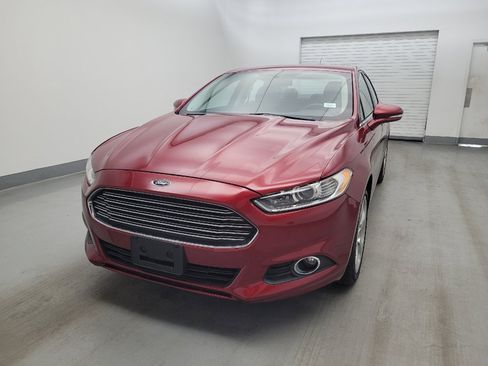 Used 2014 Ford Fusion SE w/ Equipment Group 201A FWD image 15