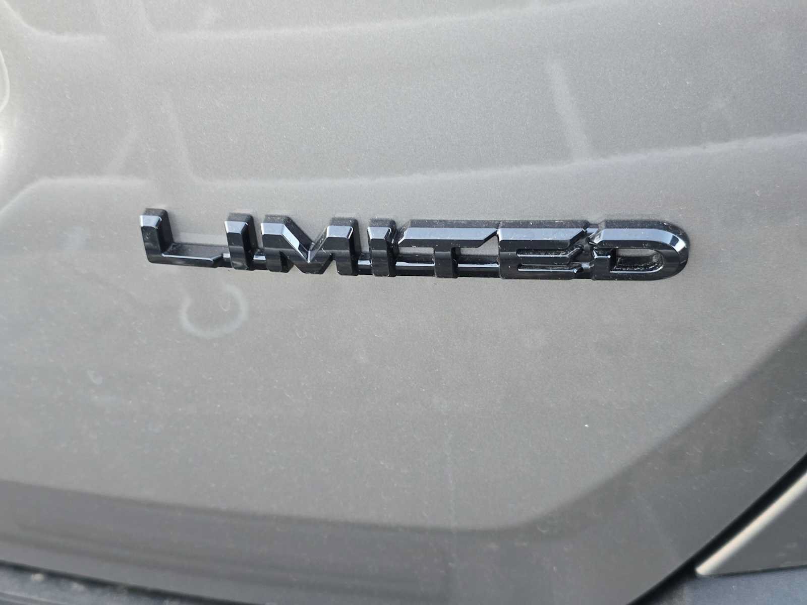 Used 2026 Toyota RAV4 Limited AWD/4WD image 5