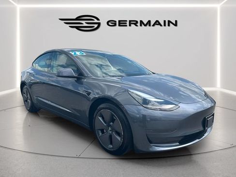 Used 2023 Tesla Model 3 Standard Range RWD image 3
