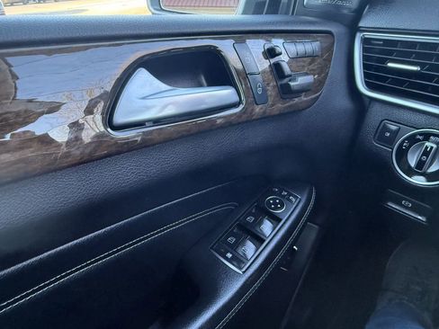 Used 2014 Mercedes-Benz ML 350 4MATIC image 36