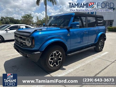 Used 2024 Ford Bronco Outer Banks AWD/4WD image 1