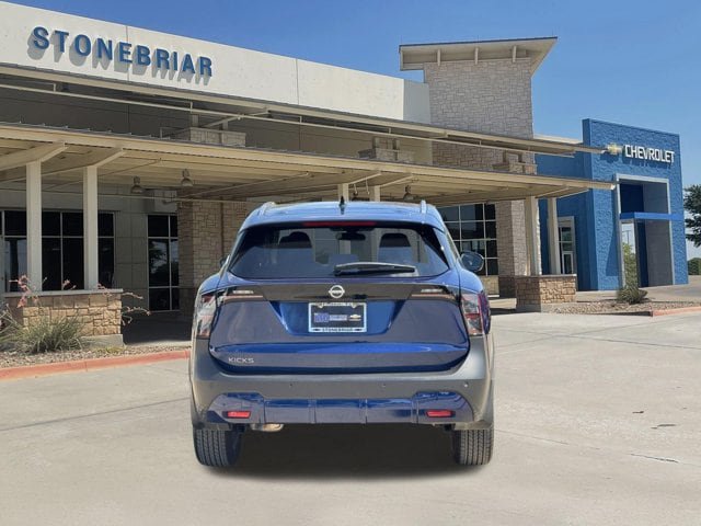 Used 2026 Nissan Kicks SV w/ SV Premium Package FWD image 6