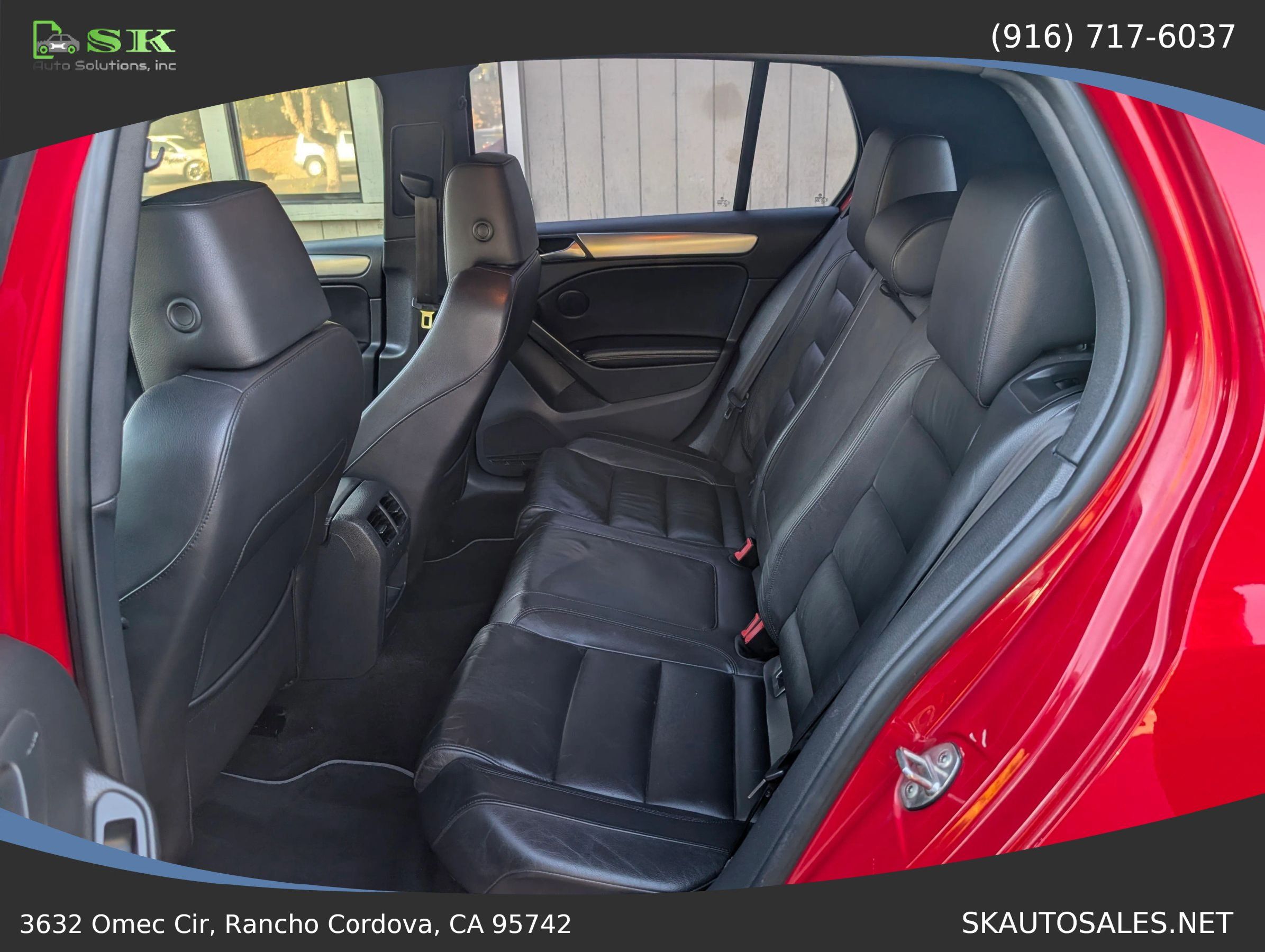 Used 2013 Volkswagen Golf R 4-Door AWD/4WD image 32