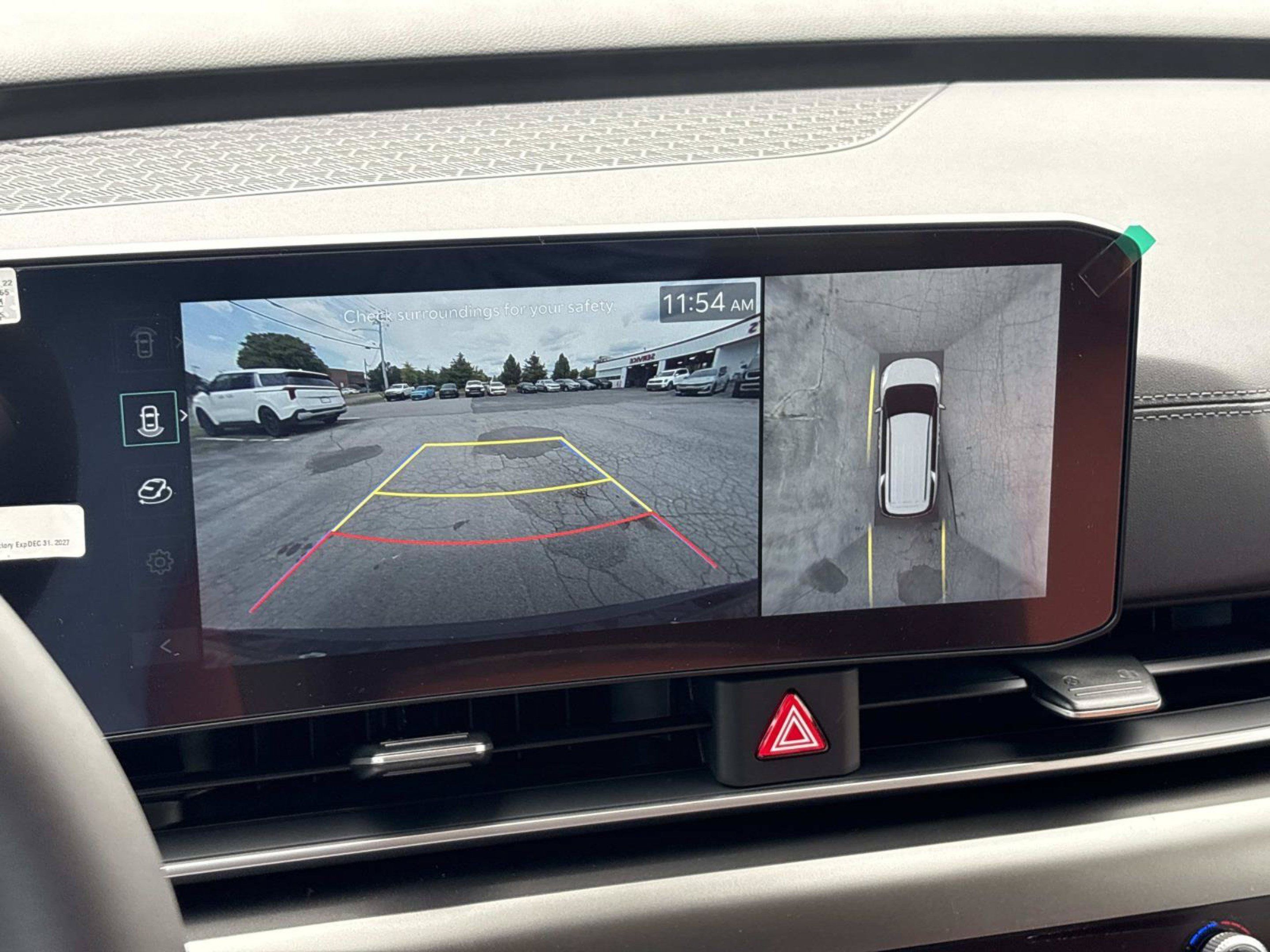 New 2027 Kia Carnival SX w/ Dark Edition Package FWD image 30