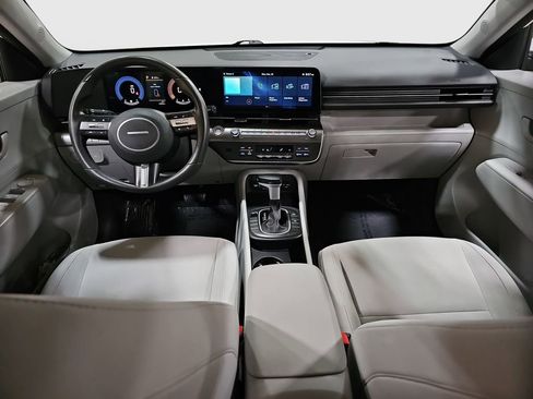 Used 2024 Hyundai Kona SEL image 18