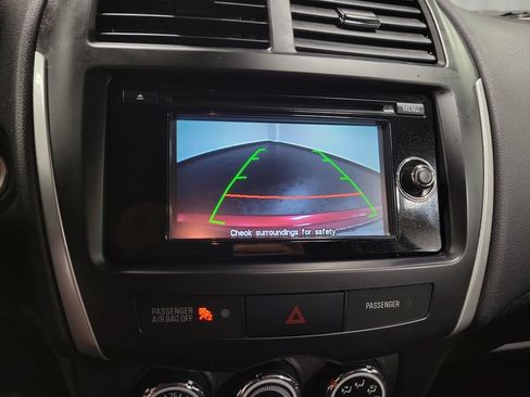 Used 2014 Mitsubishi Outlander Sport SE FWD image 19