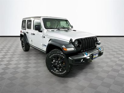 Used 2023 Jeep Wrangler Unlimited w/ 8.4" Radio Group