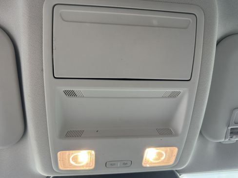 Used 2025 Ford Escape Active AWD/4WD image 25