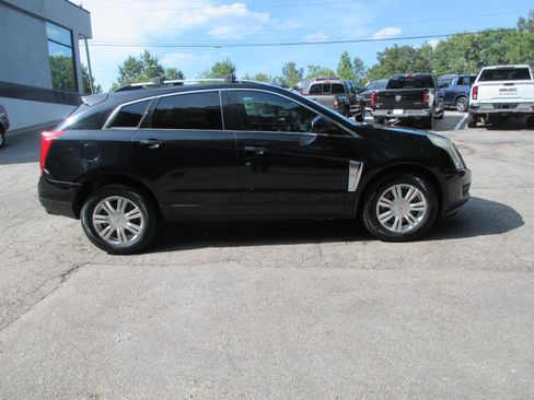 Used 2016 Cadillac SRX Luxury w/ Driver Awareness Package FWD image 6