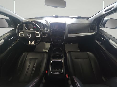 Used 2018 Dodge Grand Caravan GT FWD image 27