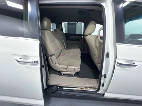 Used 2016 Honda Odyssey SE image 14