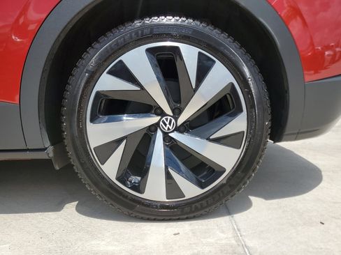 Used 2021 Volkswagen ID.4 Pro S w/ Gradient Package AWD/4WD image 10