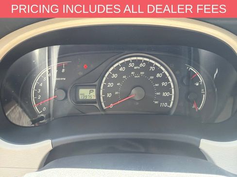 Used 2011 Toyota Sienna LE FWD image 12