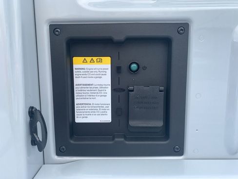 New 2025 Ford F150 XLT w/ Equipment Group 302A MID image 8