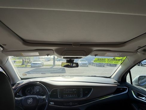 Used 2018 Buick Enclave Avenir w/ Avenir Technology Package image 14