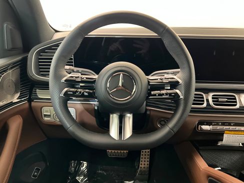 New 2026 Mercedes-Benz GLS 450 4MATIC image 12