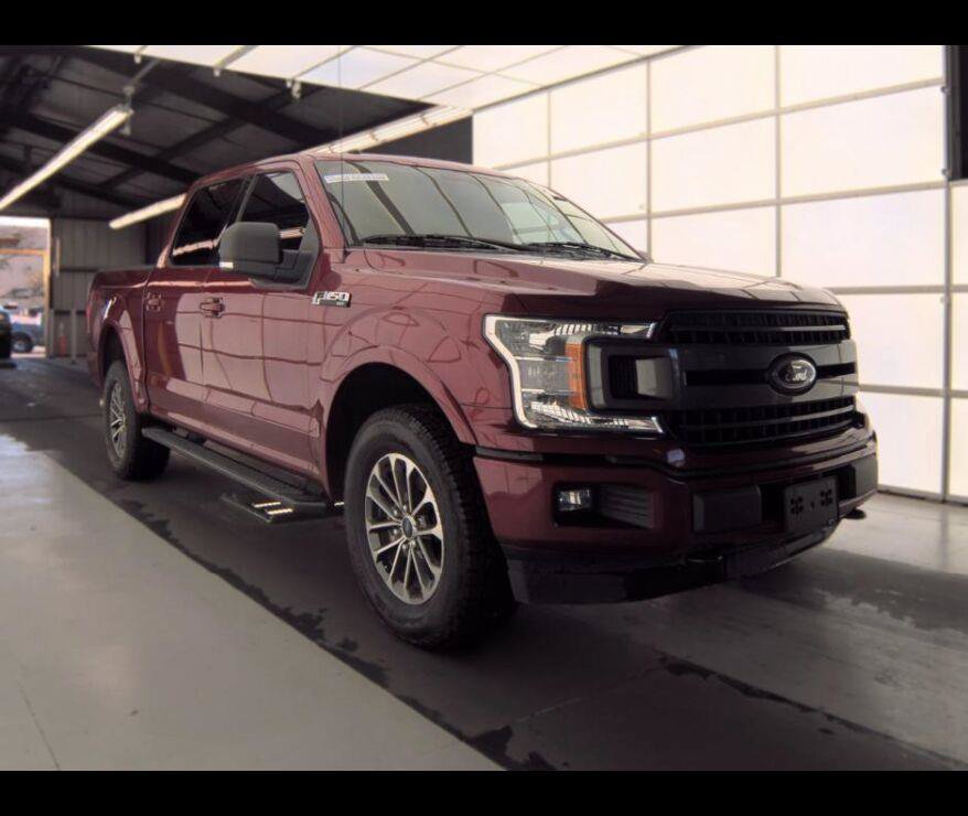 Used 2018 Ford F150 XLT w/ Equipment Group 302A Luxury AWD/4WD image 1
