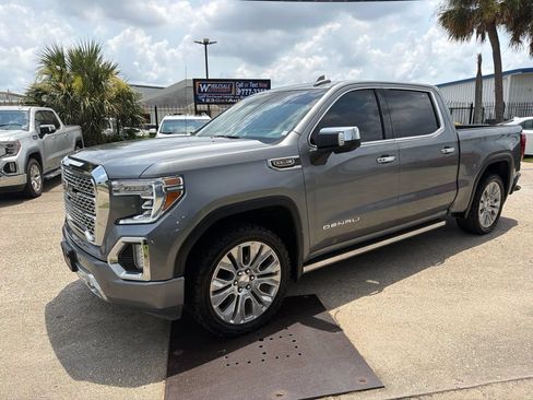 Used 2021 GMC Sierra 1500 Denali w/ Denali Ultimate Package AWD/4WD image 6