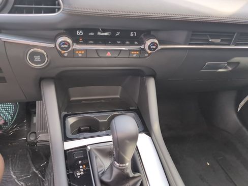New 2026 MAZDA MAZDA3 Hatchback w/Premium Plus Pkg AWD/4WD image 23