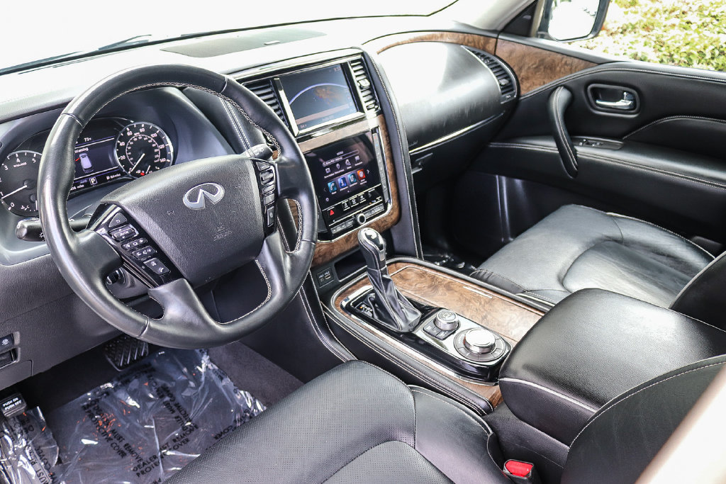 Used 2021 INFINITI QX80 Premium Select w/ All-Season Package AWD/4WD image 16