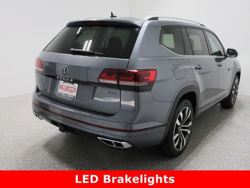 Used 2023 Volkswagen Atlas SEL Premium image 7