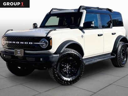 Certified 2025 Ford Bronco Outer Banks w/ Sasquatch Package