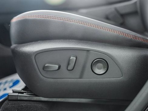 New 2026 Chevrolet Traverse RS w/ LPO, Floor Liner Package image 40