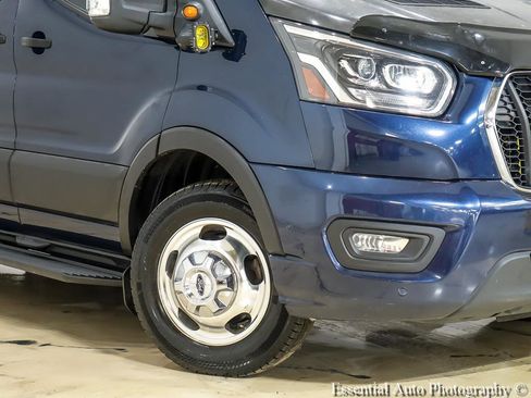 Used 2022 Ford Transit 350 XLT RWD image 3