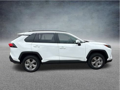 Used 2025 Toyota RAV4 XLE w/ Weather Package AWD/4WD image 13