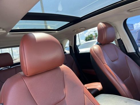 Used 2015 Ford Edge Titanium w/ Equipment Group 302A FWD image 18