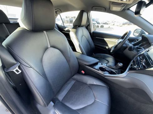 Used 2024 Toyota Camry XSE image 14