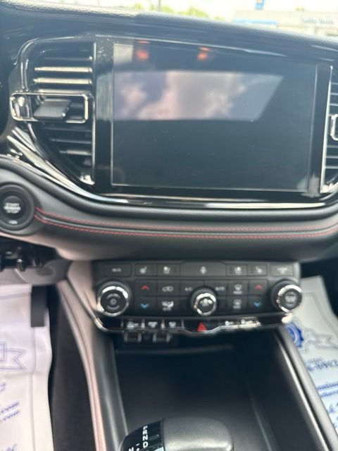 Used 2024 Dodge Durango GT AWD/4WD image 17