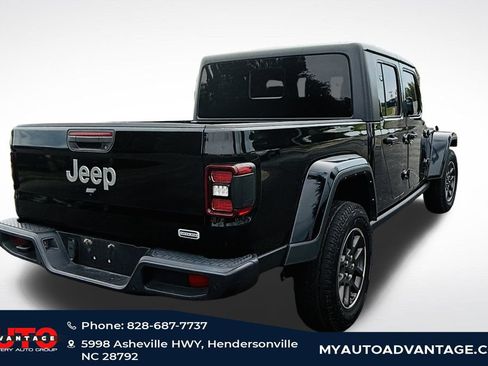 Used 2021 Jeep Gladiator Overland AWD/4WD image 3