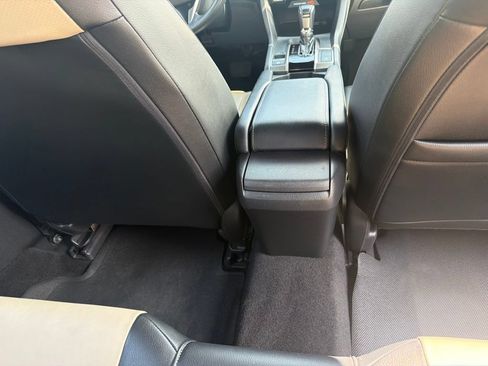 Used 2019 Honda Civic EX-L image 44