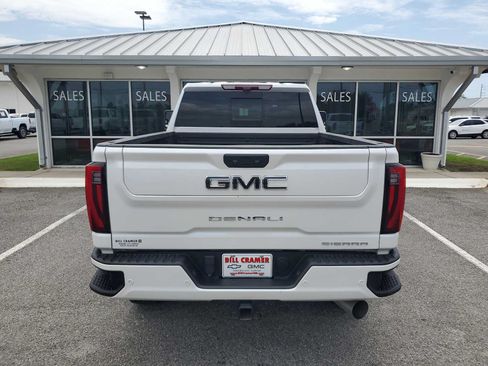 Used 2025 GMC Sierra 3500 Denali Ultimate AWD/4WD image 5