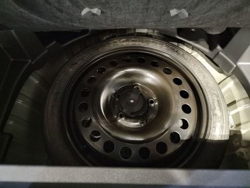 Certified 2019 GMC Terrain SLE w/ Driver Convenience Package image 23