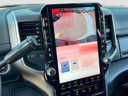 Used 2025 RAM 2500 Laramie image 14