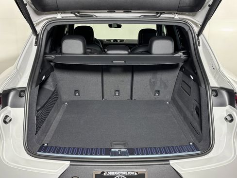 New 2026 Porsche Cayenne image 13