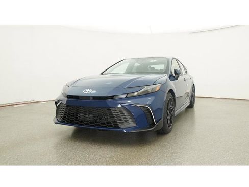New 2026 Toyota Camry SE FWD image 42