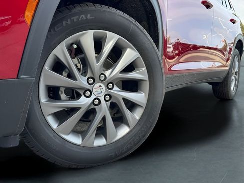 New 2026 Buick Enclave Preferred w/ Power Package FWD image 2