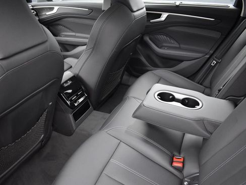 New 2026 Audi A6 Premium Plus AWD/4WD image 18