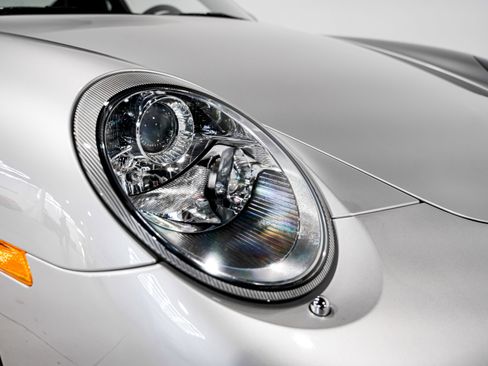 Used 2005 Porsche 911 Carrera S image 38