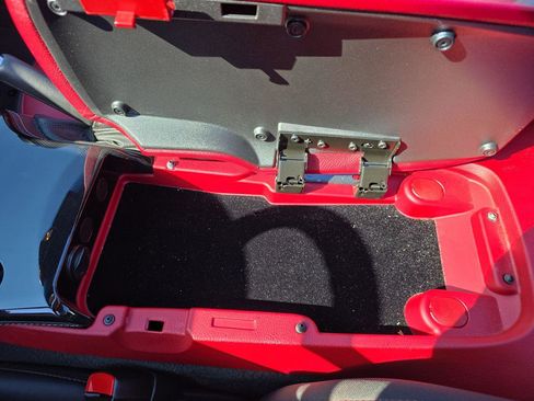 Used 2008 Chevrolet Corvette Coupe w/ Preferred Equipment Group image 26