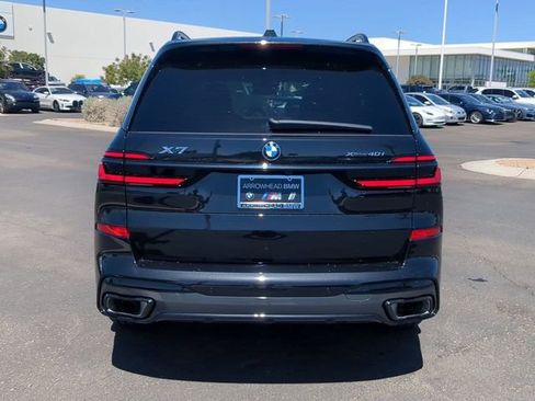 Used 2025 BMW X7 xDrive40i w/ M Sport Package AWD/4WD image 7